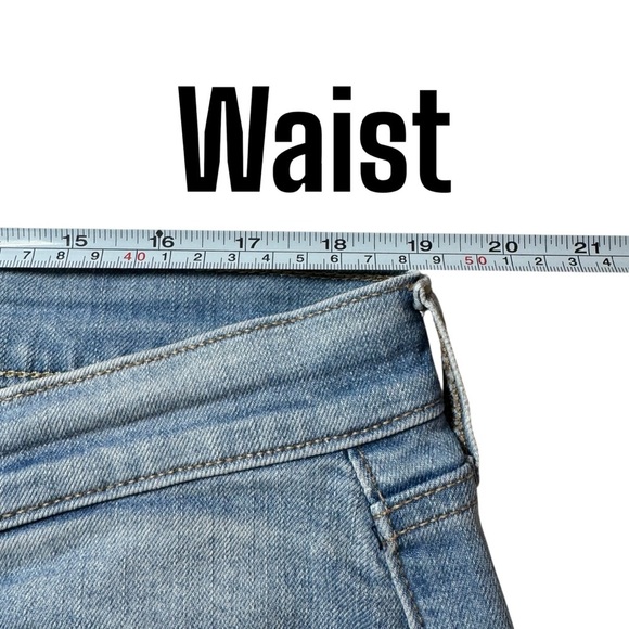 Old Navy Boyfriend Skinny distressed light wash denim jeans women’s 14 Regular - Picture 7 of 10